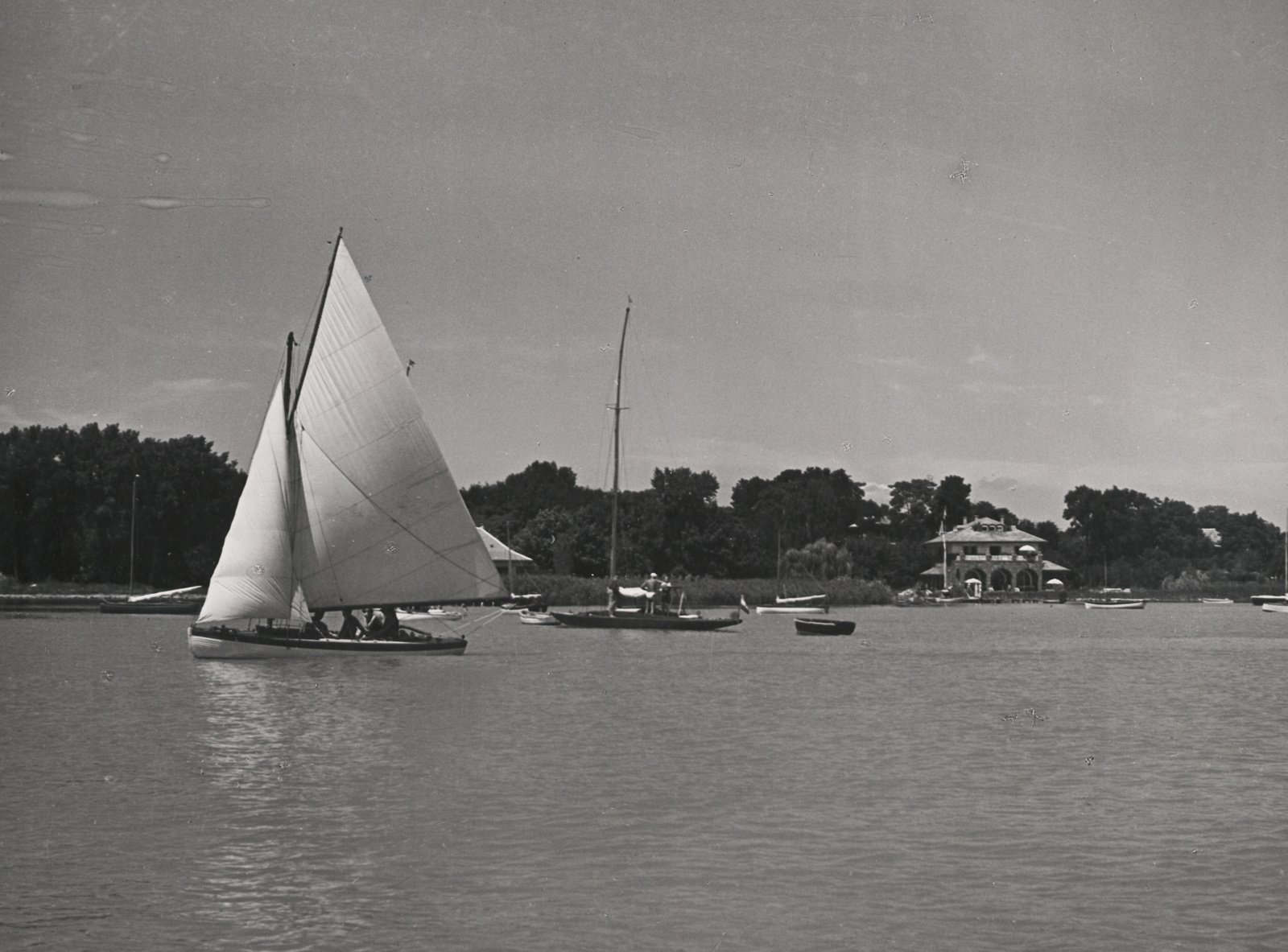 Almádi Yachtklub