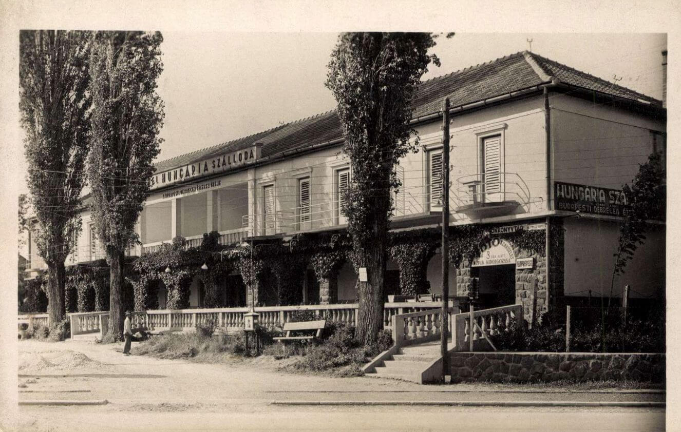Mozi – Hungária szálló – Önkormányzat