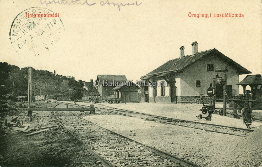 Öreghegyi vasútállomás