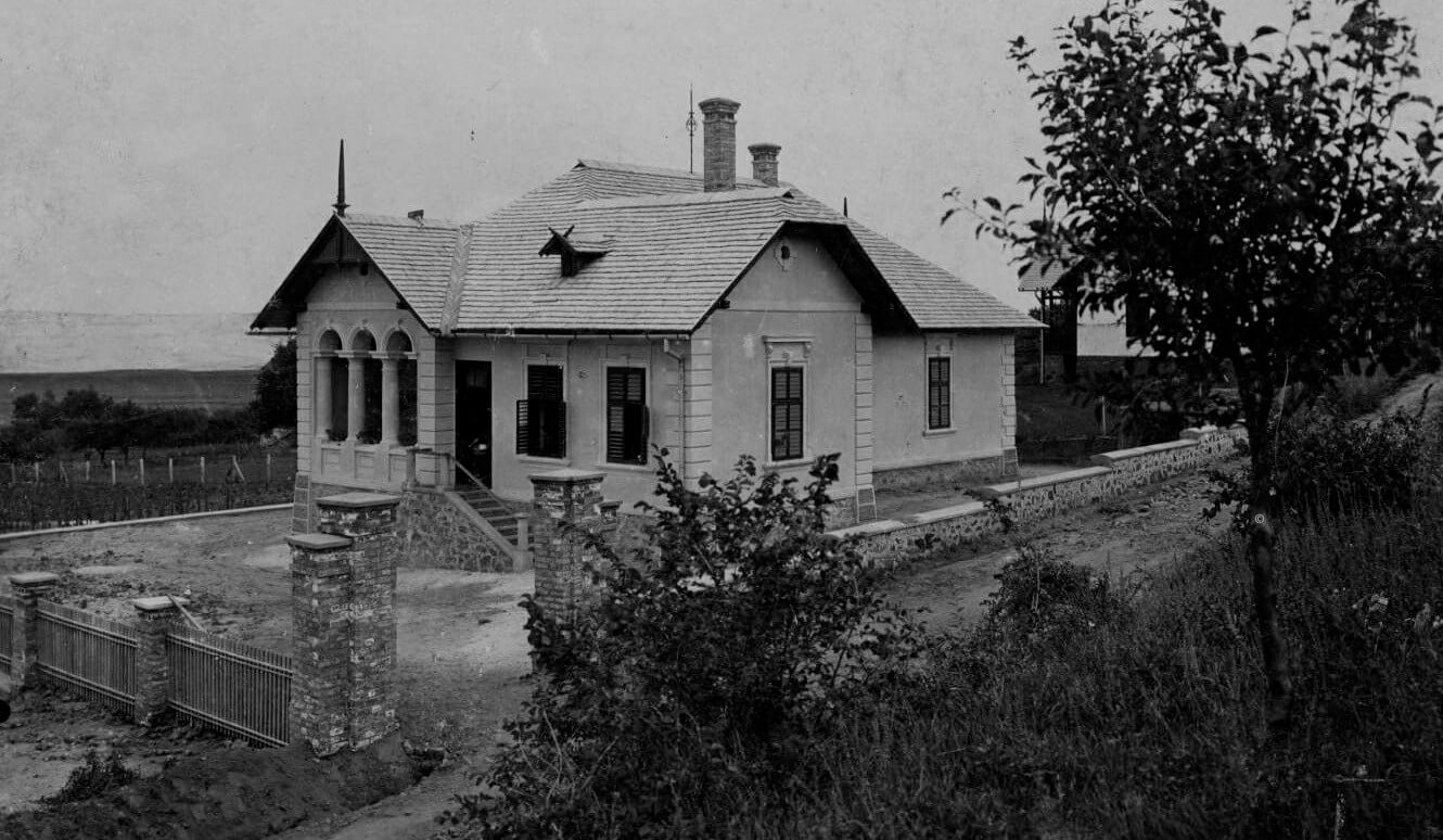 Kossuth Lajos u 4